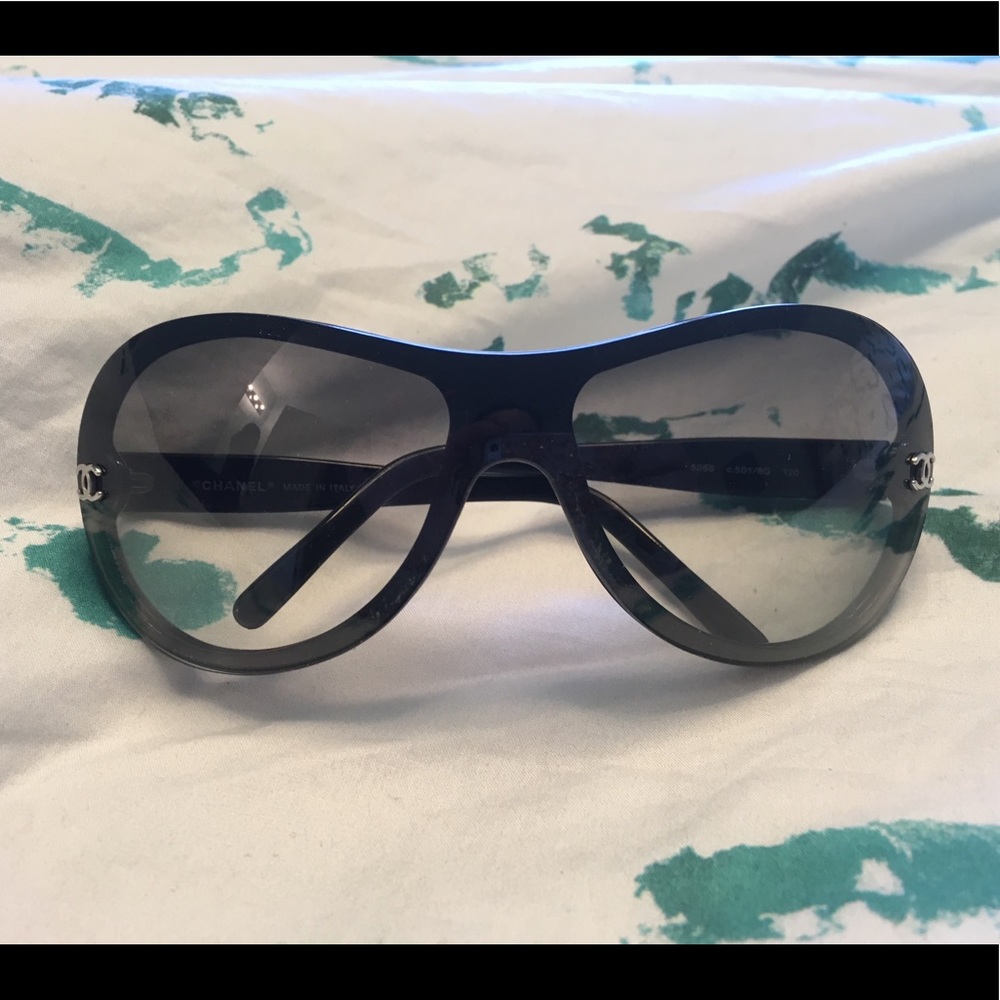 Used Chanel gradient sunglasses